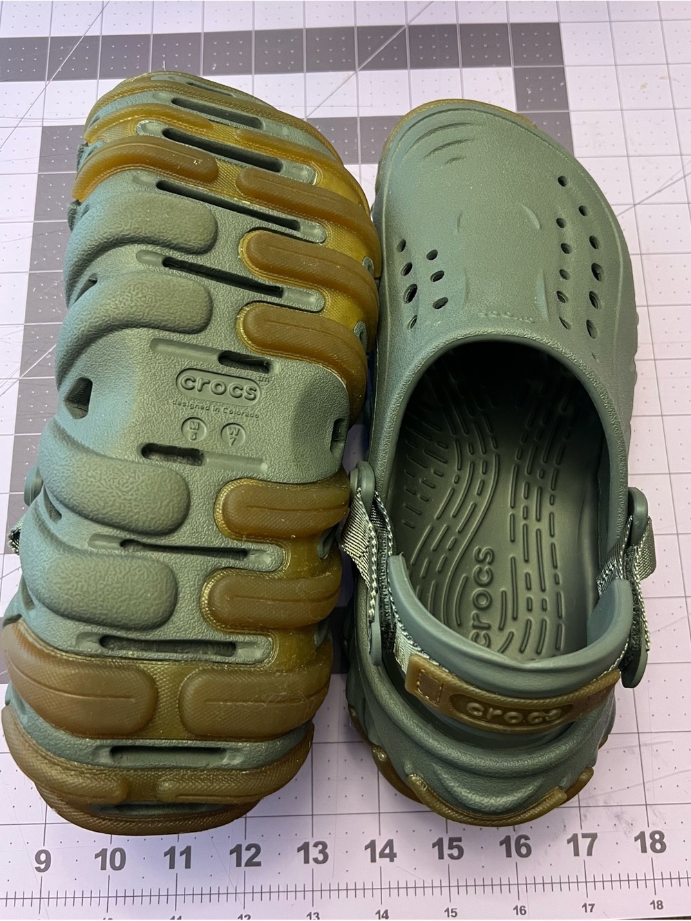 Crocs m5 w7 Echo Gum RO Clog Gray Gum Sole Like New Streetwear Inspo - Picture 4 of 9